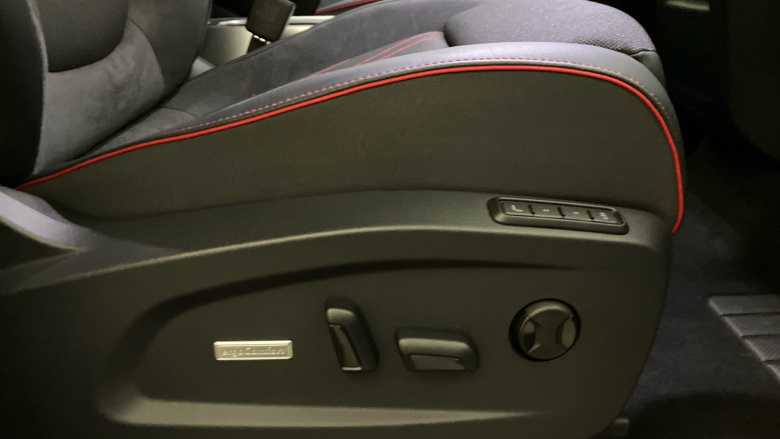 Volkswagen ID. Buzz 250kW GTX Pro 86kWh 5dr 4MOTION LWB Auto [7 Seat] Electric Estate